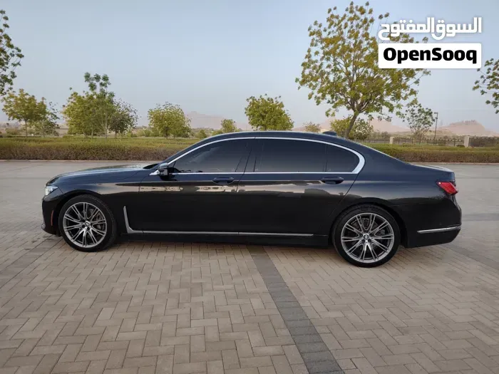 BMW 7 Series 2022 photo 4