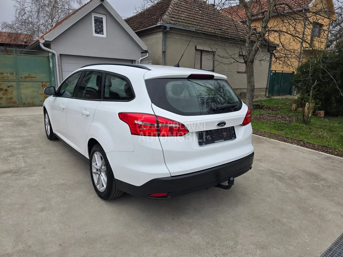 Ford Focus 2015 photo 3