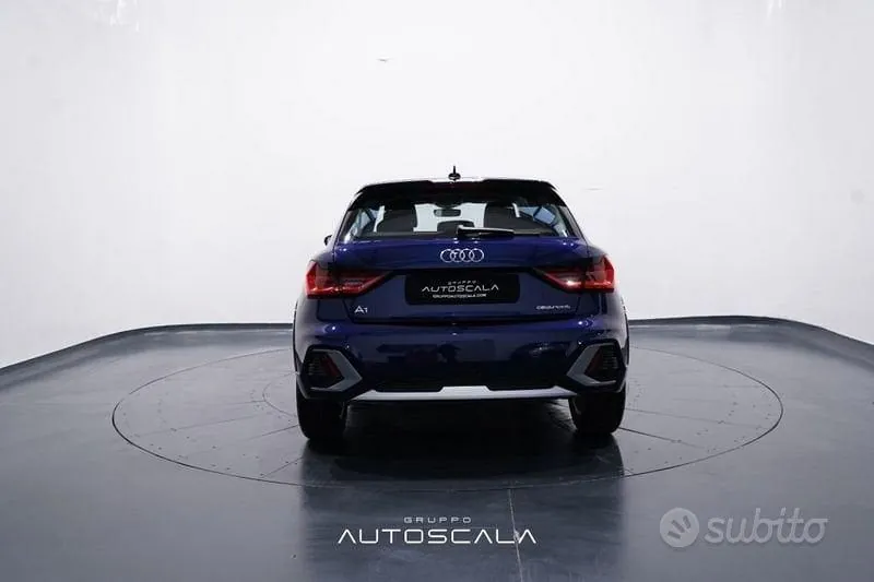 Audi A1 2025 photo 5