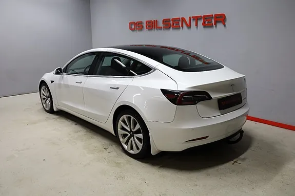 Tesla Model 3 2020 photo 4