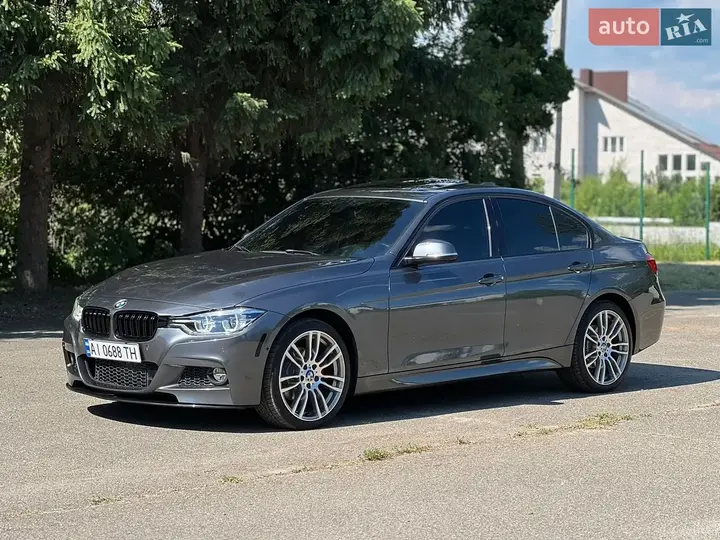 BMW 3 Series 2018 photo 4