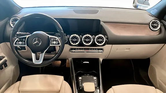 Mercedes-Benz Gla250 E 2023 photo 4