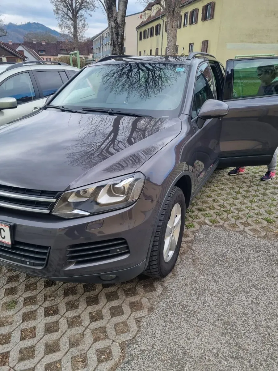Volkswagen Touareg
