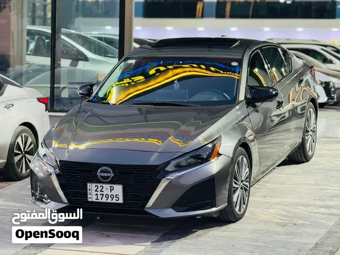 Nissan Altima