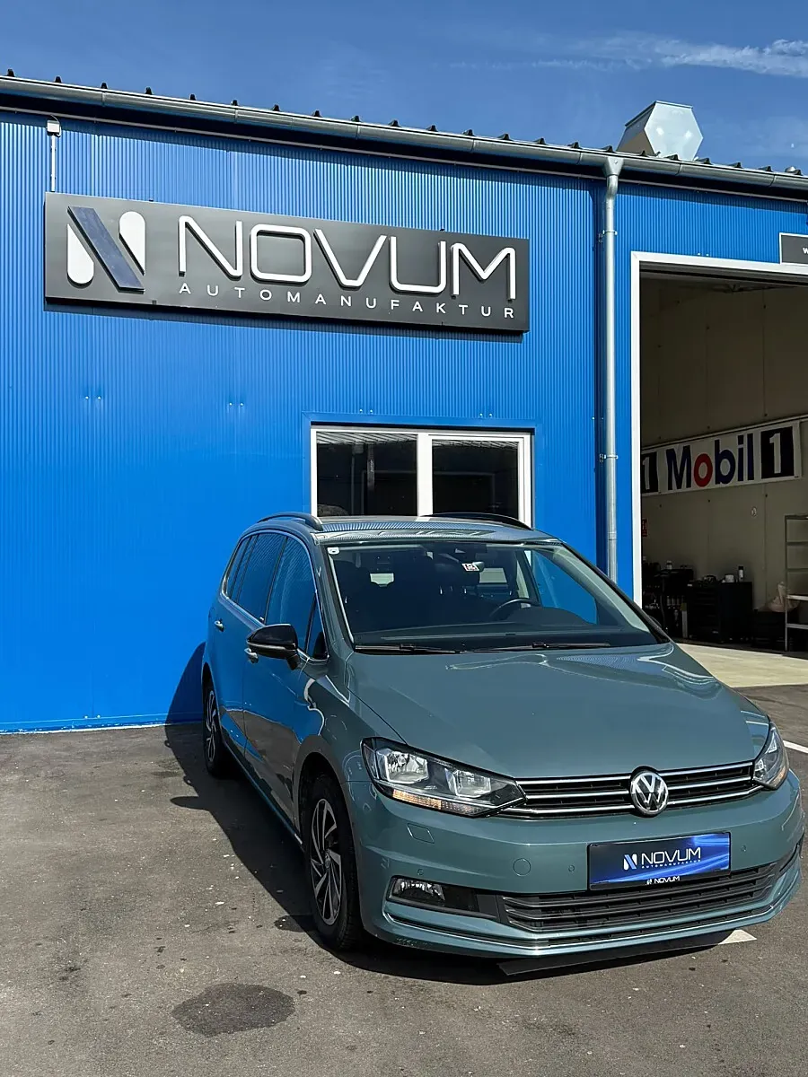 Volkswagen Touran 2019 photo 3