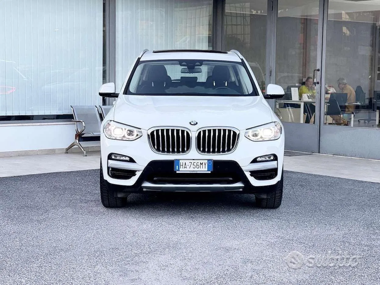 BMW X3 2018 photo 2