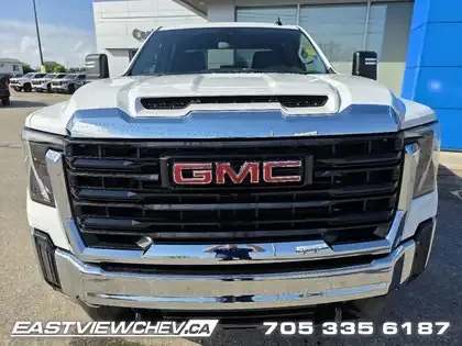 GMC Sierra 2500Hd 2026 photo 3