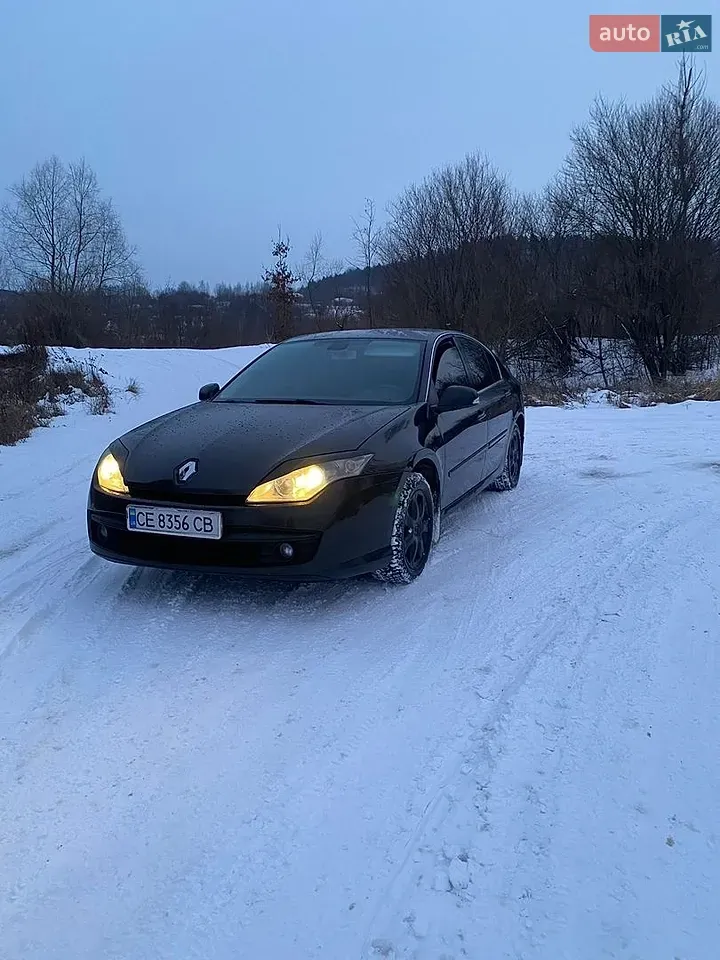 Renault Laguna 2010 photo 4