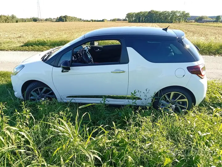 DS Automobiles Ds 3 2019 photo 4