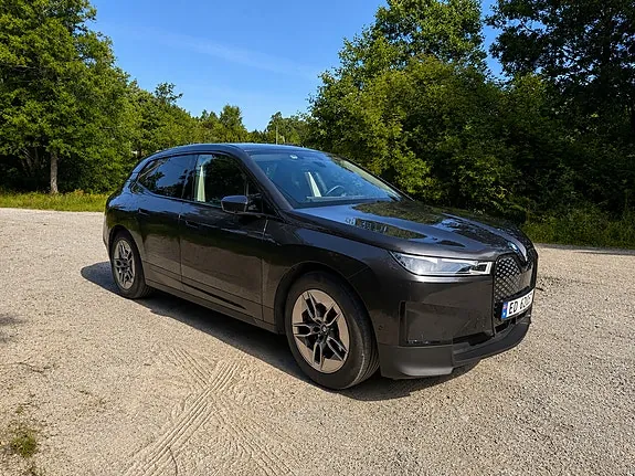BMW Ix 2022 photo 3