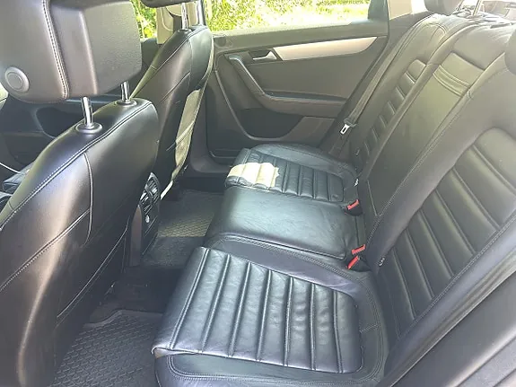 Volkswagen Passat Alltrack 2014 photo 4