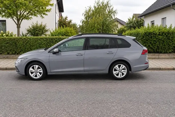 Volkswagen Golf Viii