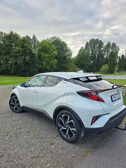 Toyota C-Hr 2021 photo 3