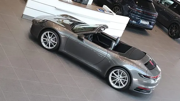 Porsche 911 Carrera 2022 photo 5