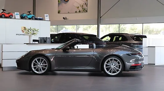 Porsche 911 Carrera 2022 photo 4