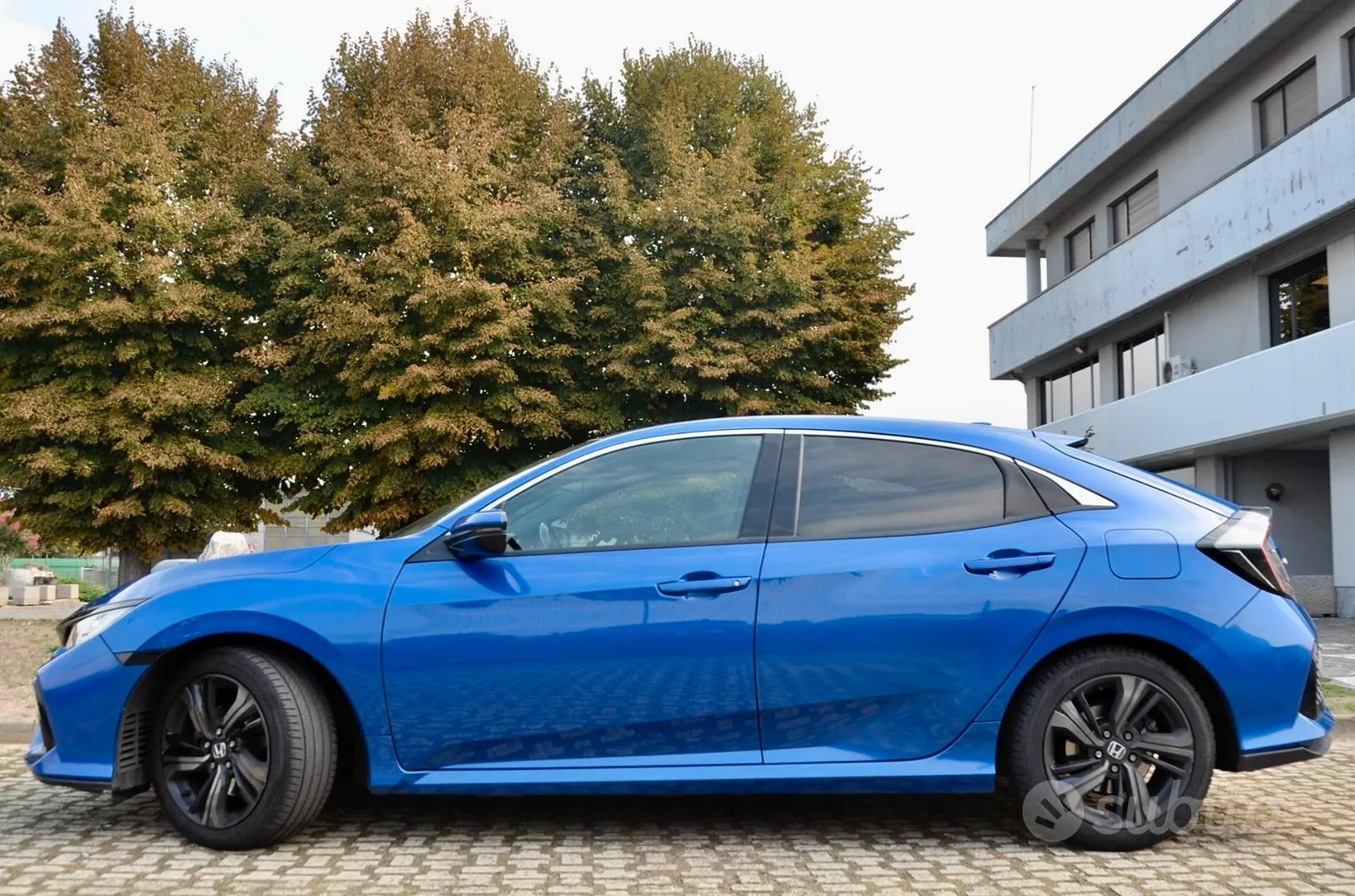 Honda Civic 2018 photo 3