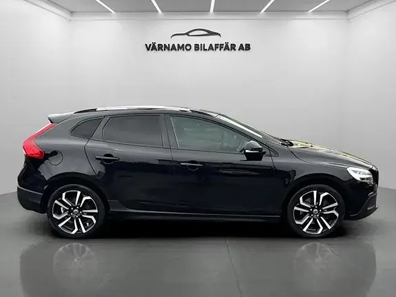 Volvo V40 Cross Country 2018 photo 5