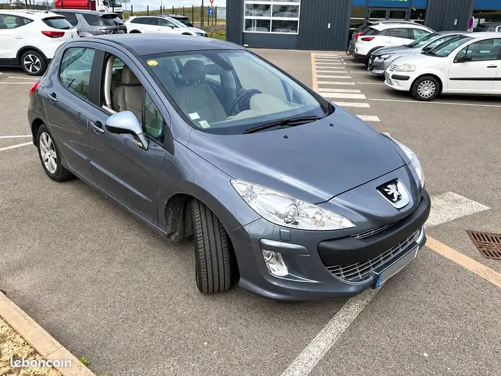 Peugeot 308 2009 photo 2