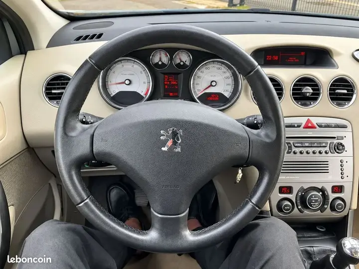 Peugeot 308 2009 photo 3
