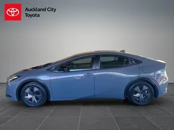 Toyota Prius 2024 photo 5