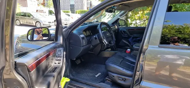 Jeep Grand Cherokee 2003 photo 2