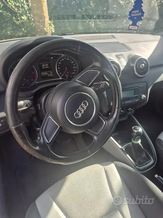 Audi A1 2011 photo 5