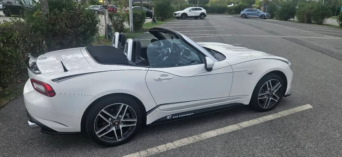 Fiat 124 Spider 2019 photo 3