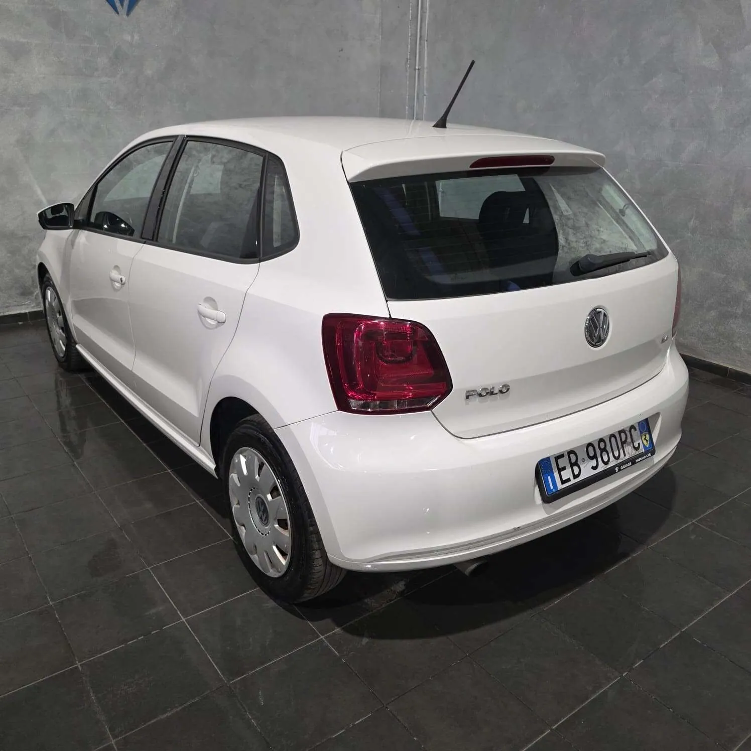 Volkswagen Polo 2010 photo 5