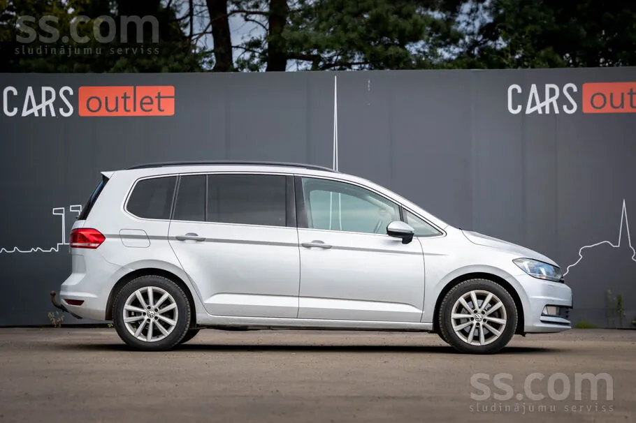 Volkswagen Touran 2017 photo 4
