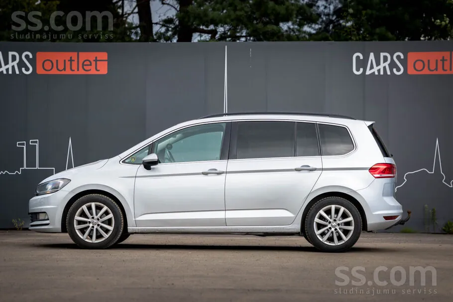 Volkswagen Touran 2017 photo 5