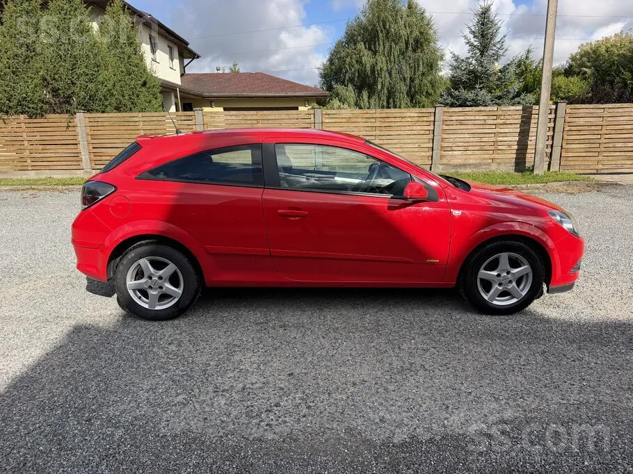 Opel Astra Gtc 2007 photo 4