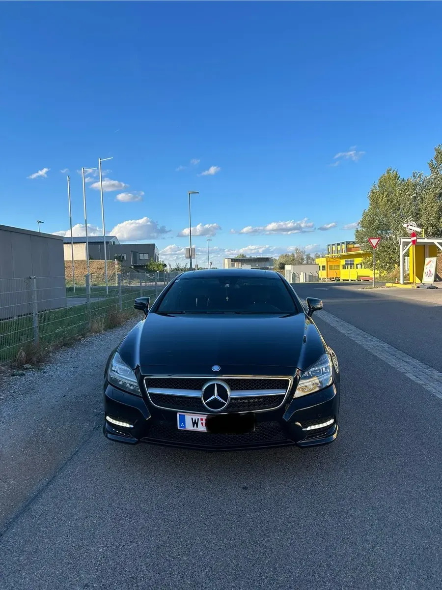 Mercedes-Benz Cls-Class