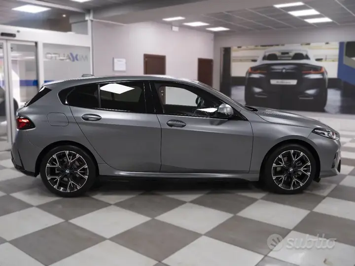 BMW 120D 2026 photo 5