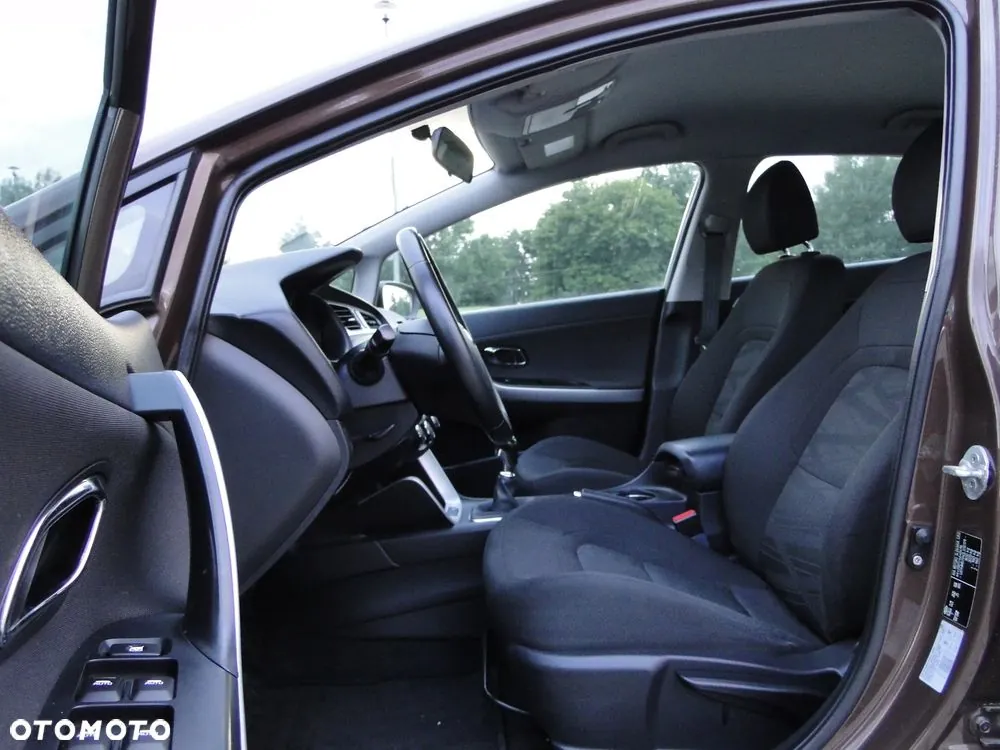 Kia Ceed 2012 photo 5