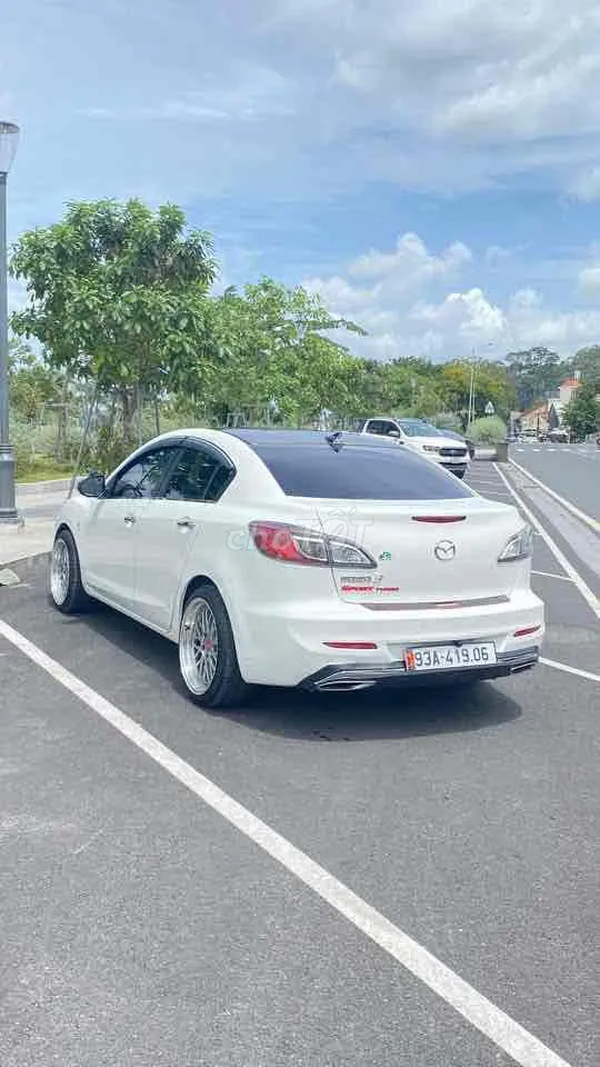 Mazda 3 2012 photo 5