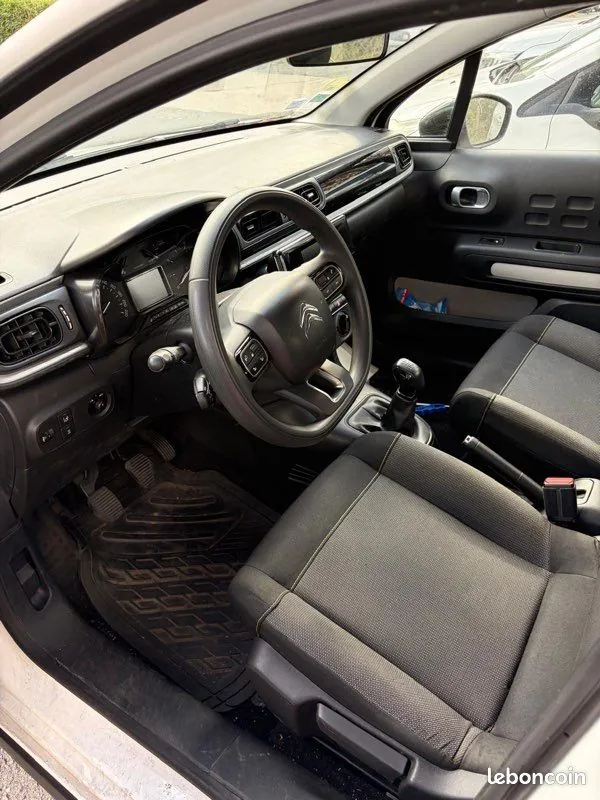 Citroen C3 2017 photo 3