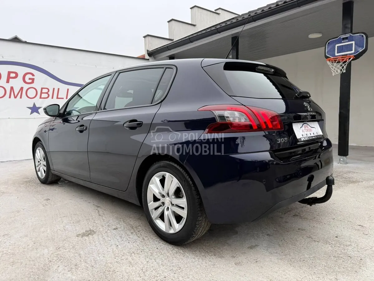 Peugeot 308 2019 photo 5