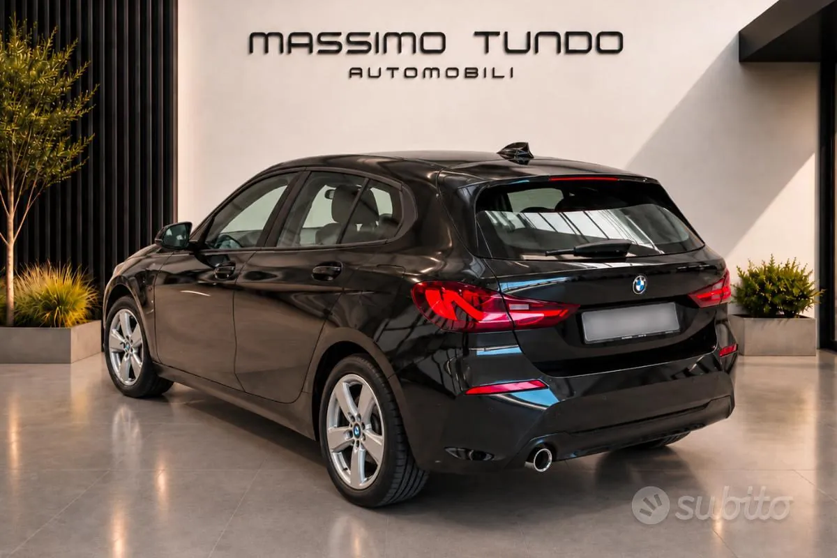 BMW 1 Series 2023 photo 2