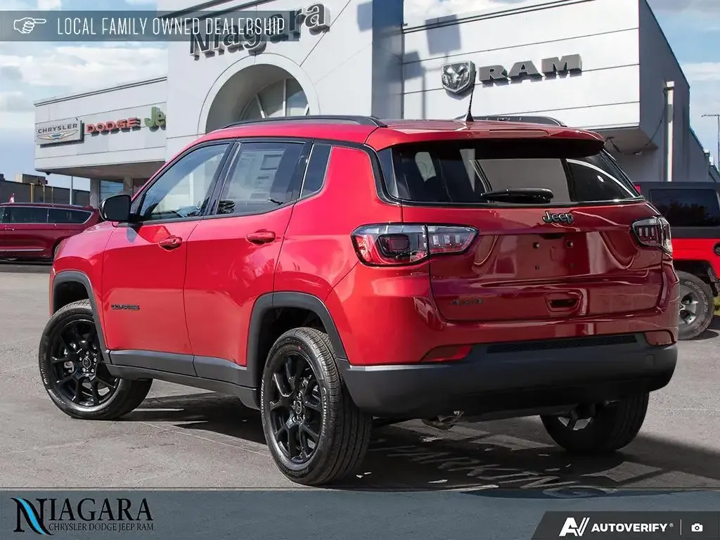 Jeep Compass 2026 photo 4