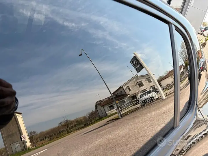 Peugeot 208 2025 photo 5