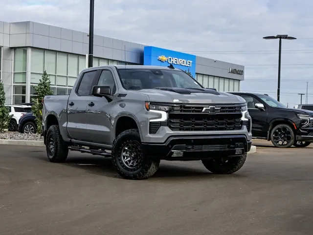 Chevrolet Silverado 1500 2024 photo 2