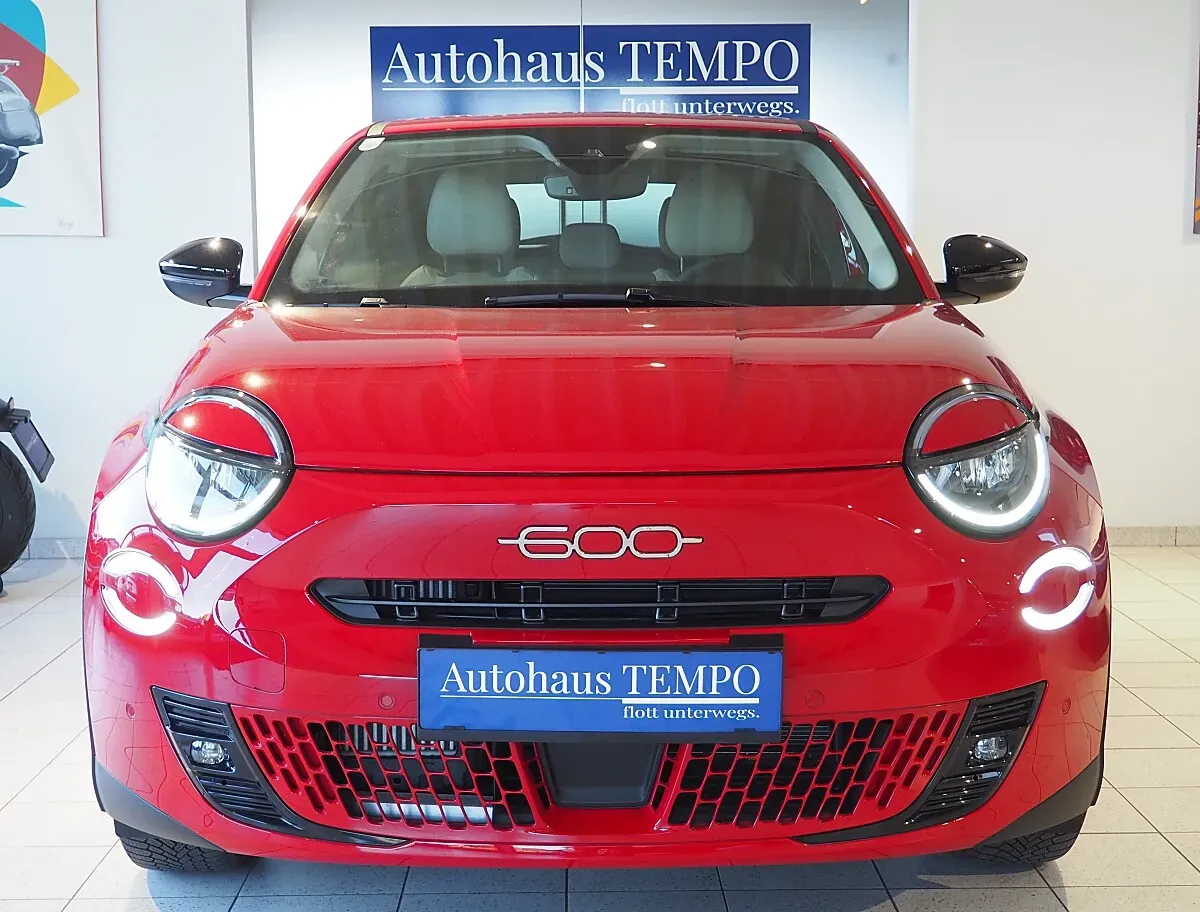 Fiat 600 2025 photo 2
