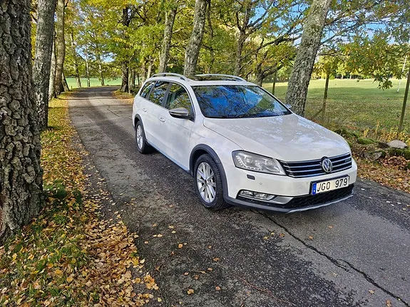 Volkswagen Passat Alltrack 2014 photo 4