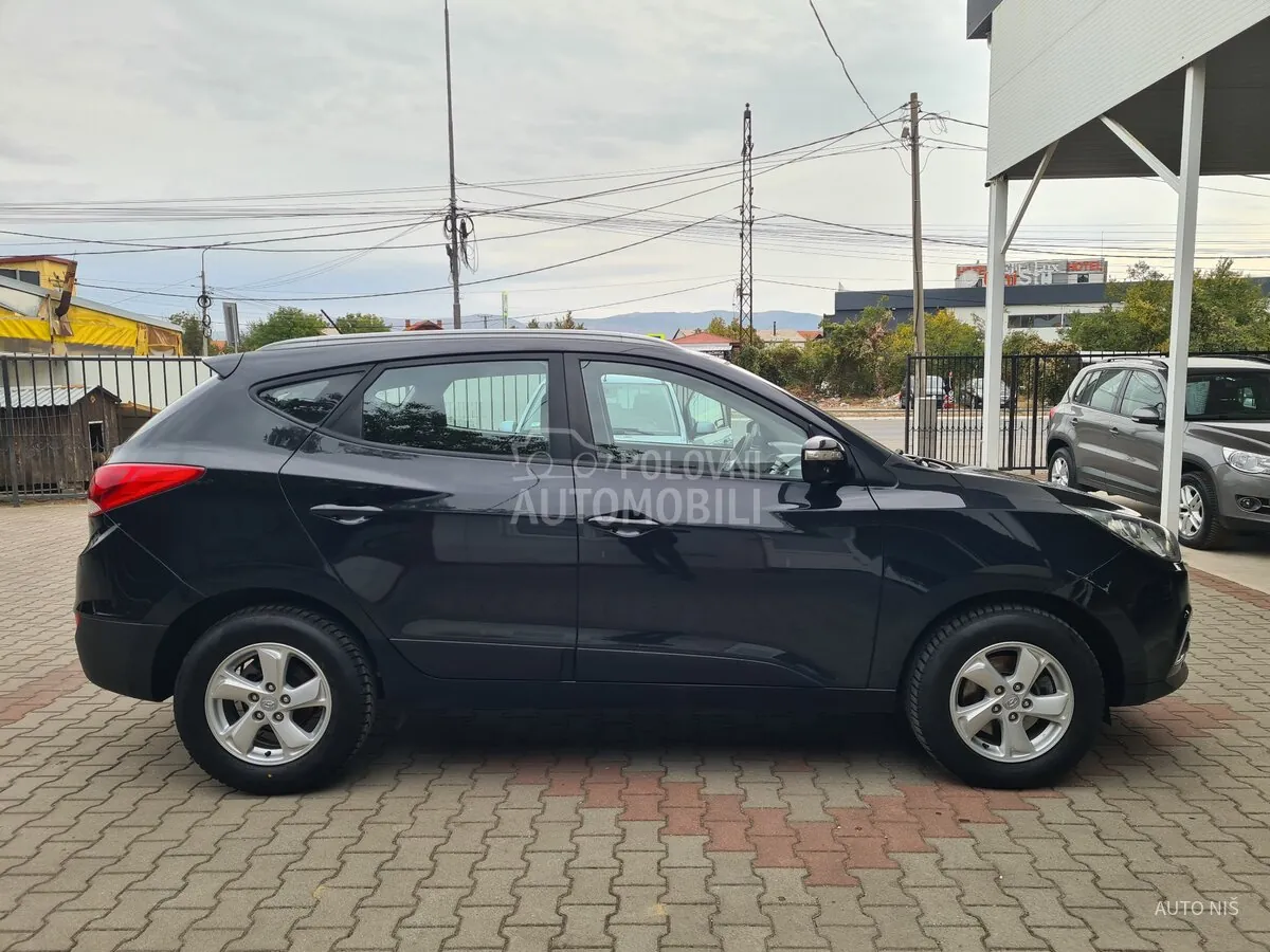 Hyundai Ix35 2010 photo 2