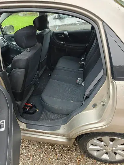 Suzuki Liana 2005 photo 2