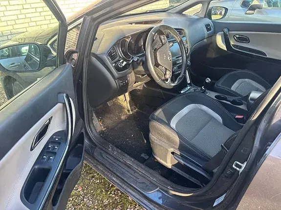 Kia Ceed 2015 photo 5