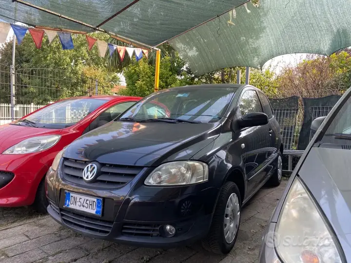 Volkswagen Fox 2008 photo 2