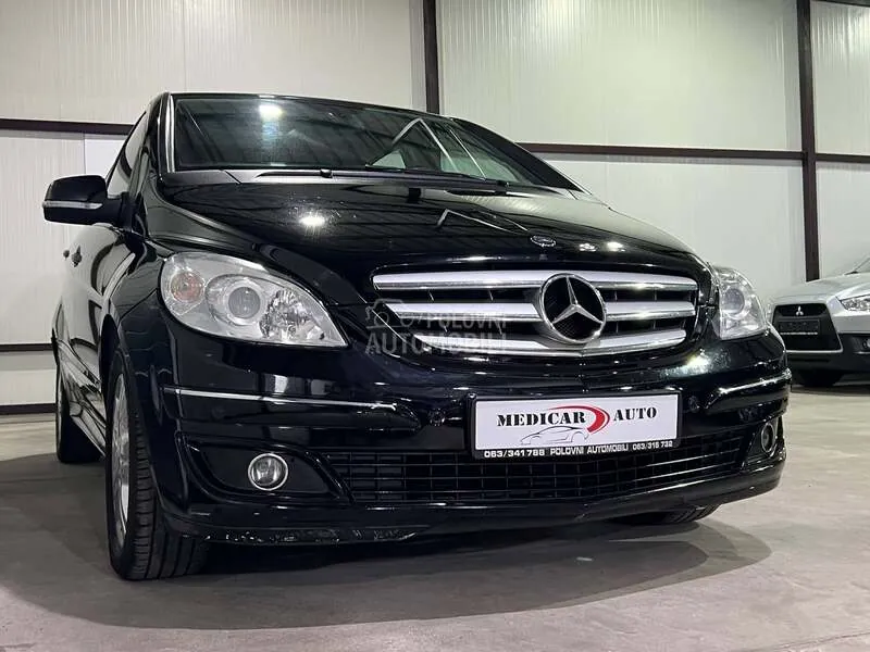 Mercedes-Benz B 180 2010 photo 5
