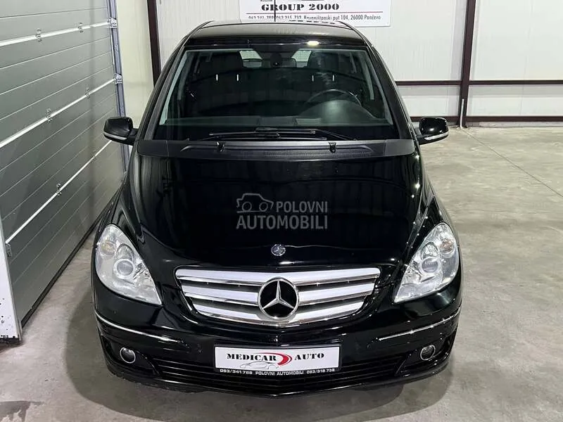Mercedes-Benz B 180 2010 photo 4