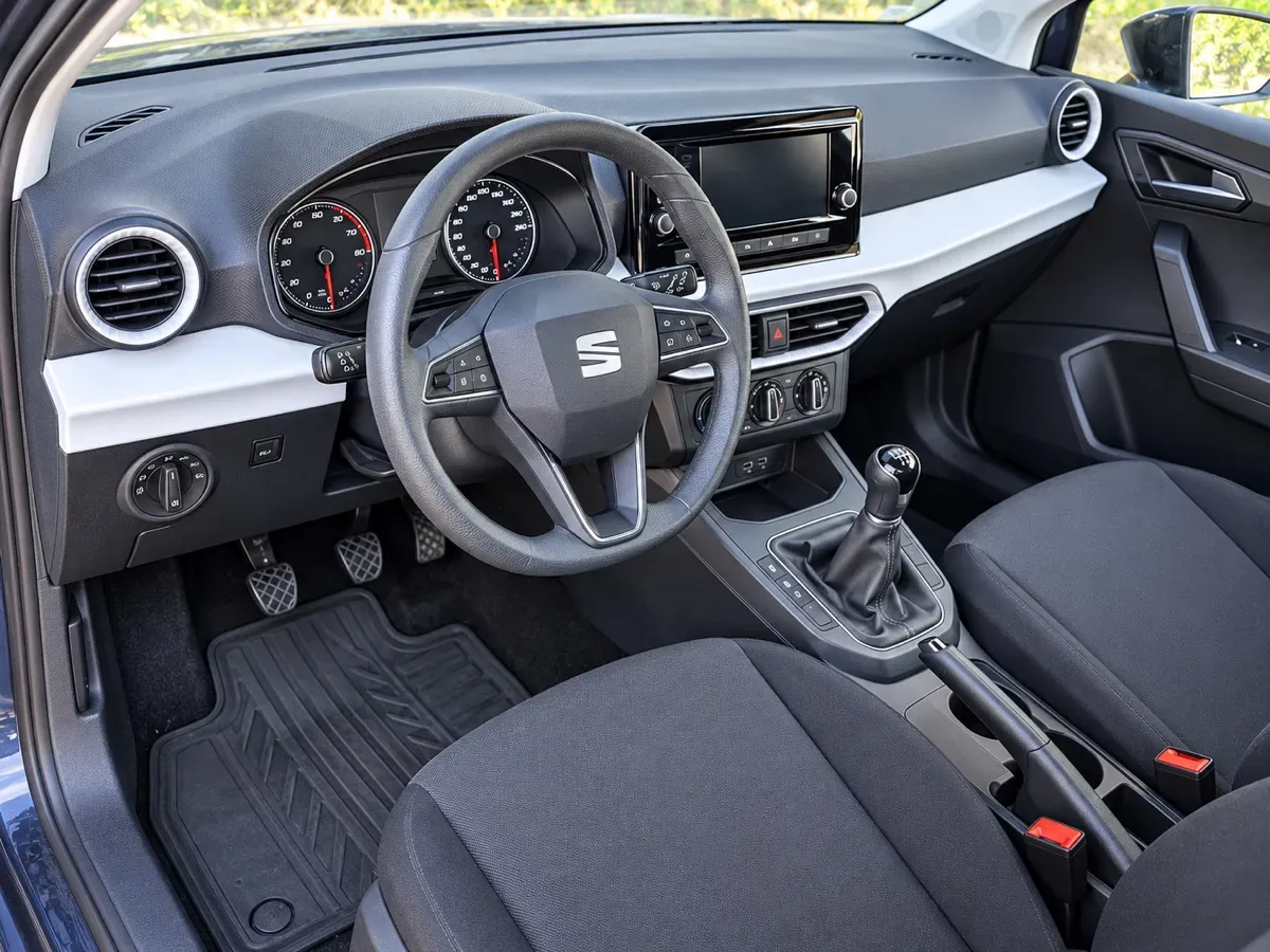Seat Arona 2021 photo 3
